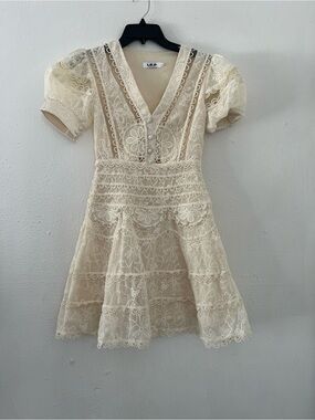 LEA Cream Lace Mini Dress with Puff Sleeves
